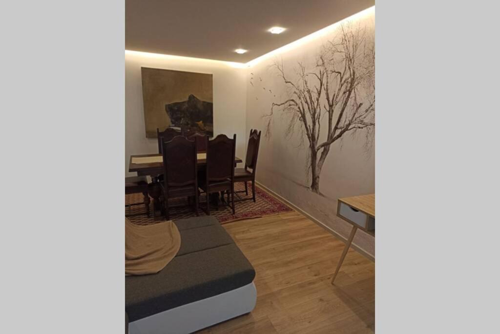 Tres Bel Appartement Rez De Jardin Appart De 53M2. Pfastatt Экстерьер фото